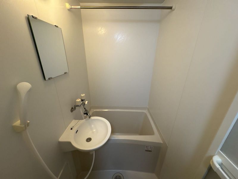 レオパレスフリーデ 風呂