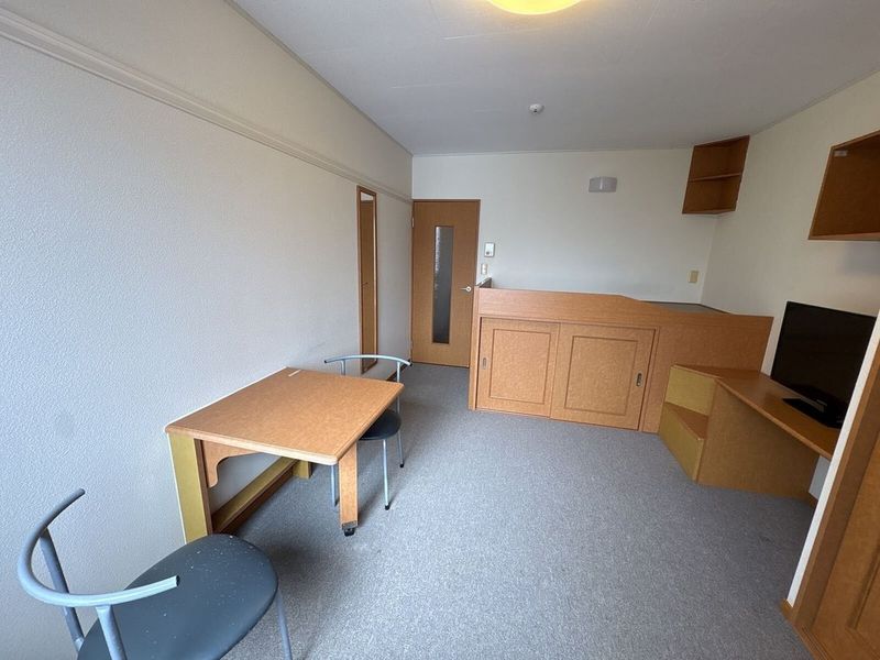 leopalace Cisl 2 Phòng khách