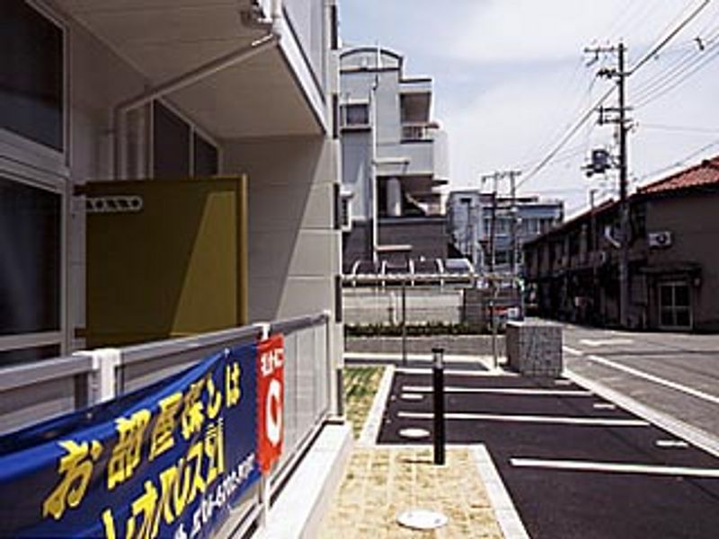 レオパレス白糸 バルコニー