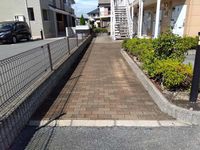 レオパレスＷＥＳＴ米田 エントランス