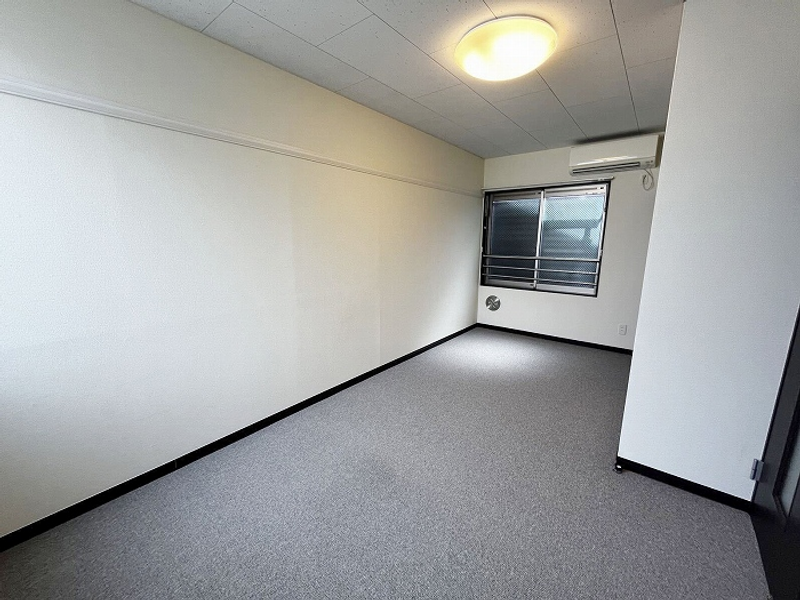 レオネクストエテルノセラ３号館 居間