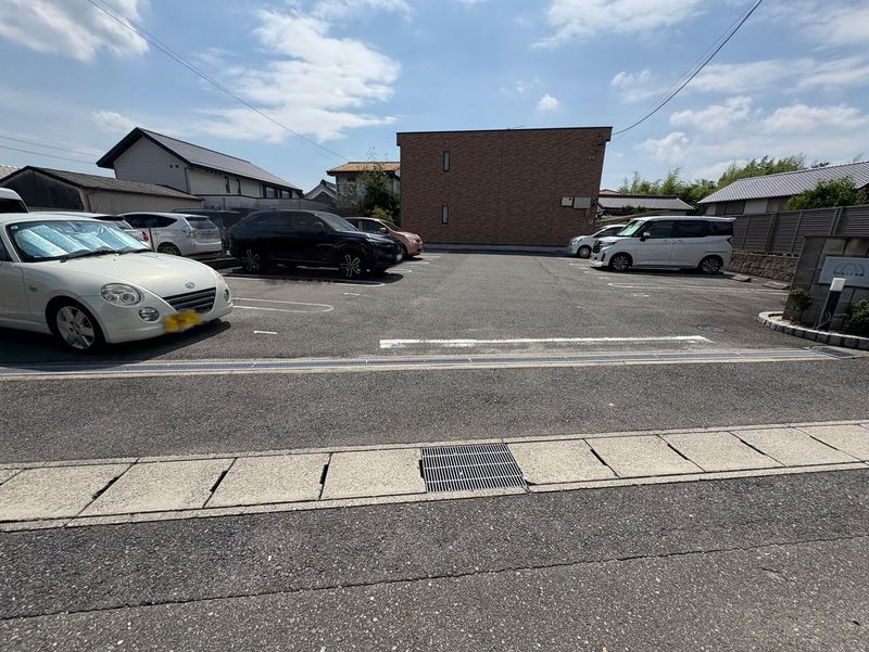 レオネクストクレセント赤池 undefined