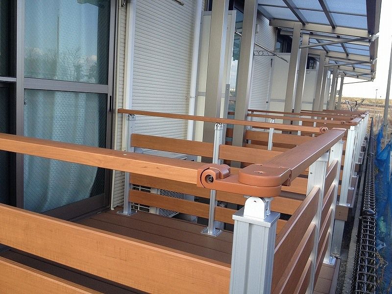 LEONEXT Belle House Balcony