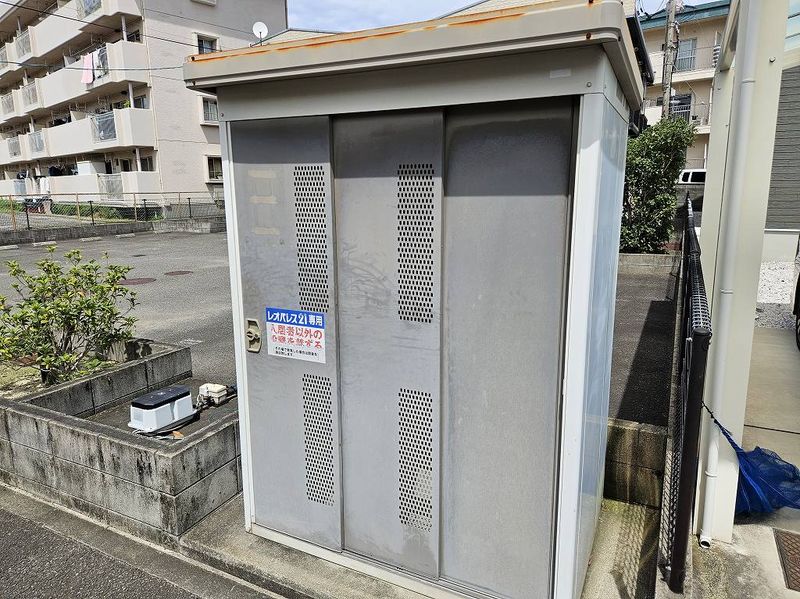 レオパレスフローラ夷山 共用部分