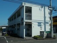 レオパレスＷＩＮＧ下小鳥 外観