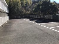 レオパレスやまぶき 駐車場