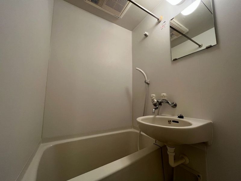 レオパレスＹＯＧＩ 風呂