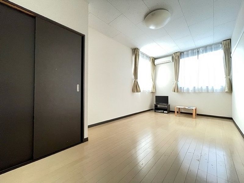 LEONEXT Suzu II 客厅