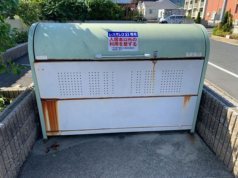 レオパレスアルバ 共用部分