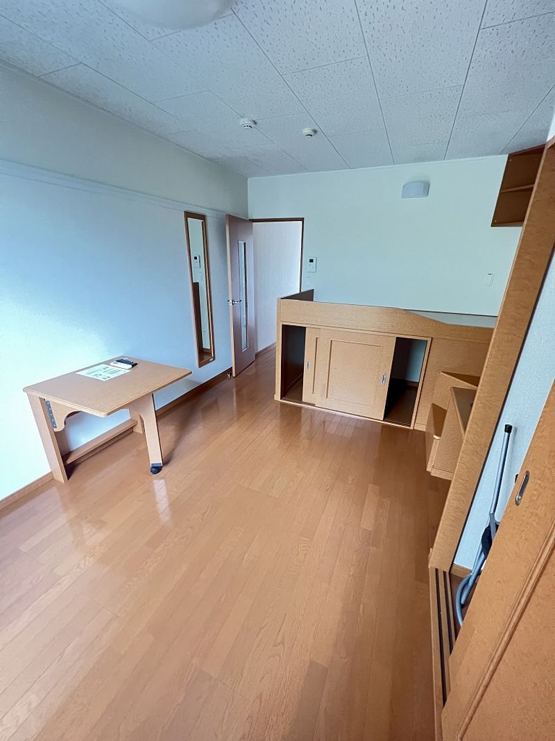 レオパレス望洋 寝室