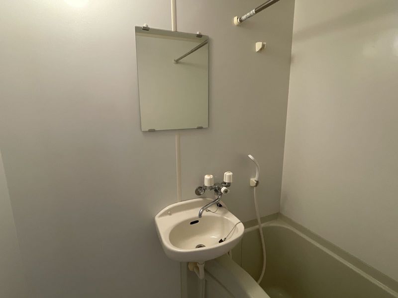 レオパレス仲 洗面台