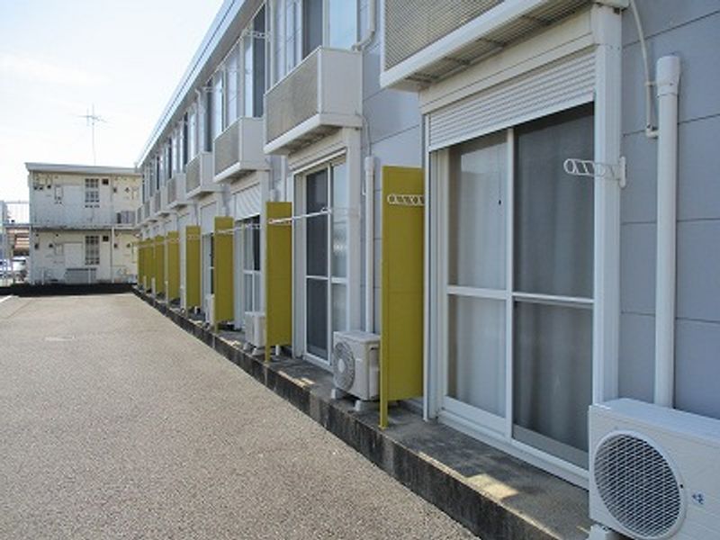 レオパレスセントラル山口Ⅱ バルコニー