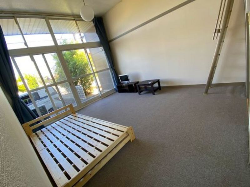 レオパレスライトハウス 居間