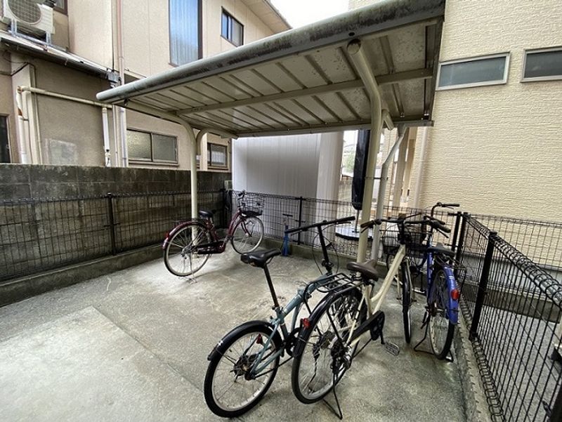 レオパレスＰａｒｋＴｏｗｎ和泉 共用部分
