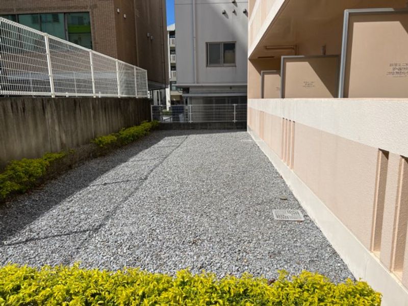 レオパレスヘリテージ新都心 バルコニー