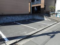レオパレスサンハイム 駐車場
