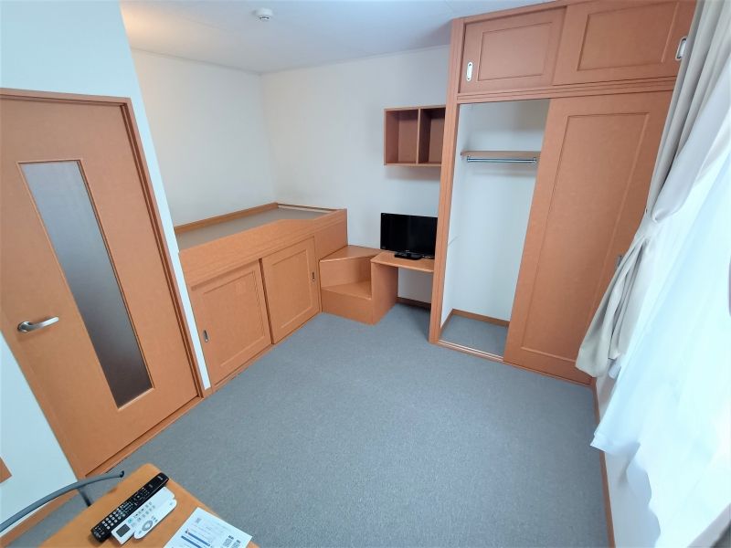 レオパレスインフォレスタ 居間