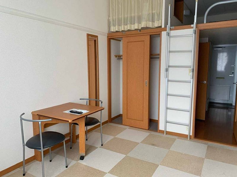 レオパレスＣａｓａＦｅｌｉｃｅ 居間