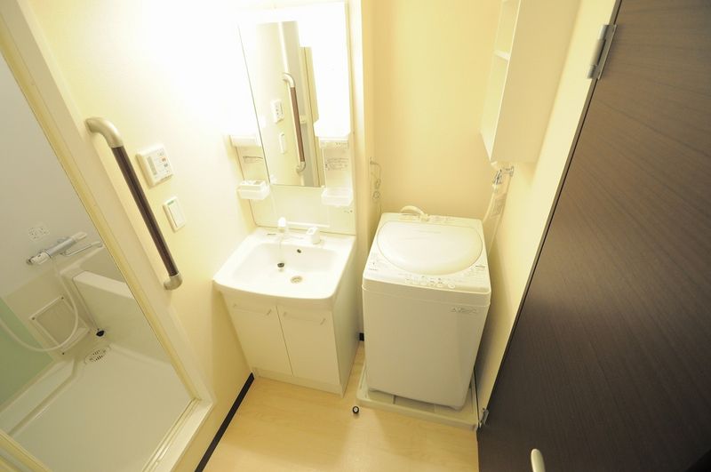 クレイノ悠々木屋 洗面台