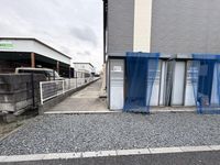 レオパレスファースト エントランス