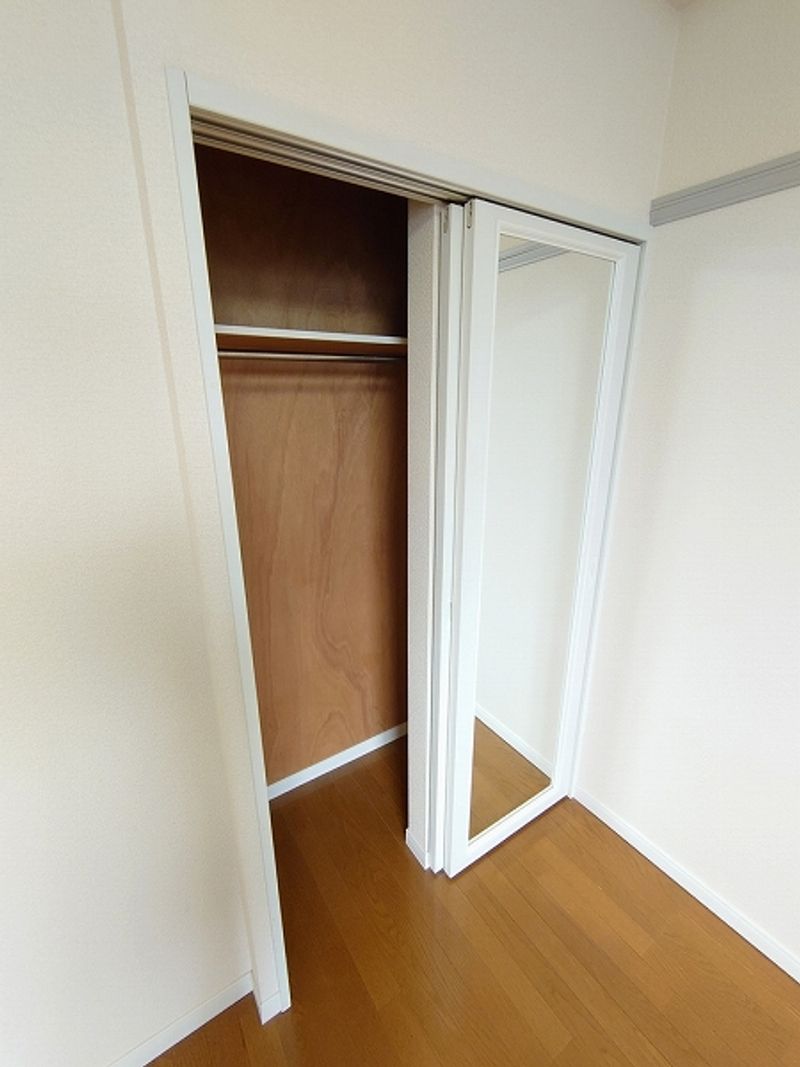 レオパレスウィル 収納