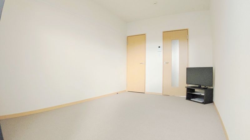 レオパレスクアッド 居間