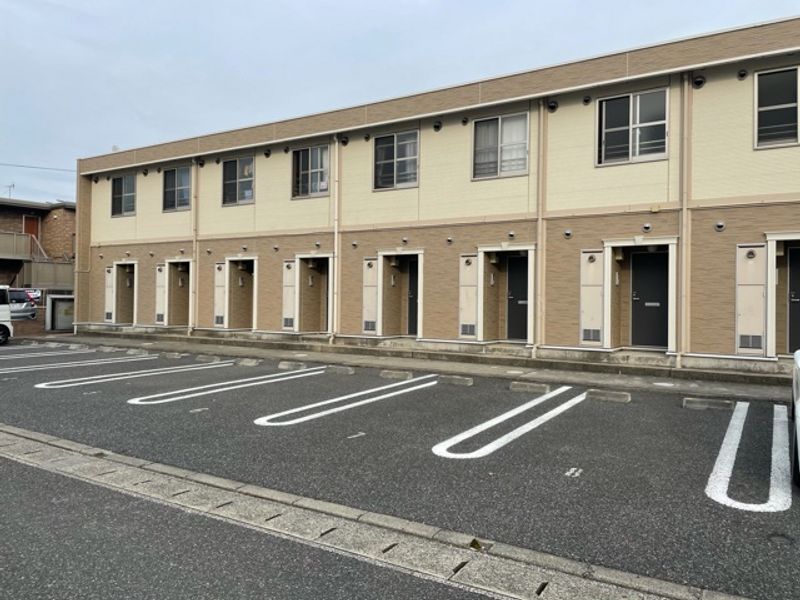 レオネクストケイティーコーポ 駐車場