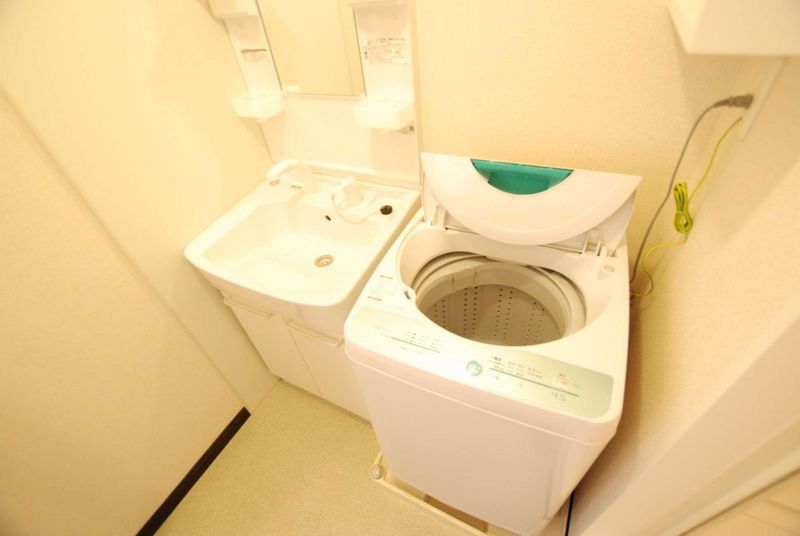 レオネクストレイルリンク 洗面所