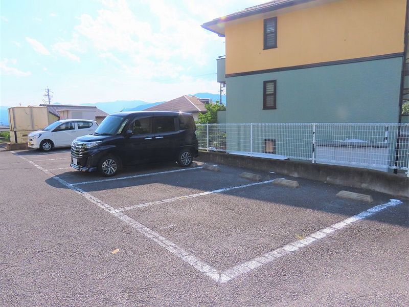 leopalace Plaisir Midorigaoka Bãi đỗ xe