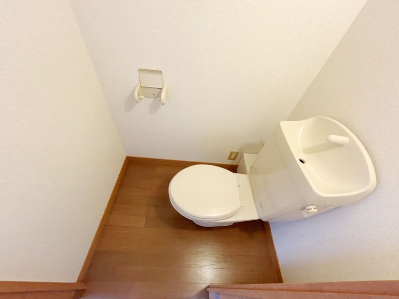 レオパレスサンヒダカ トイレ