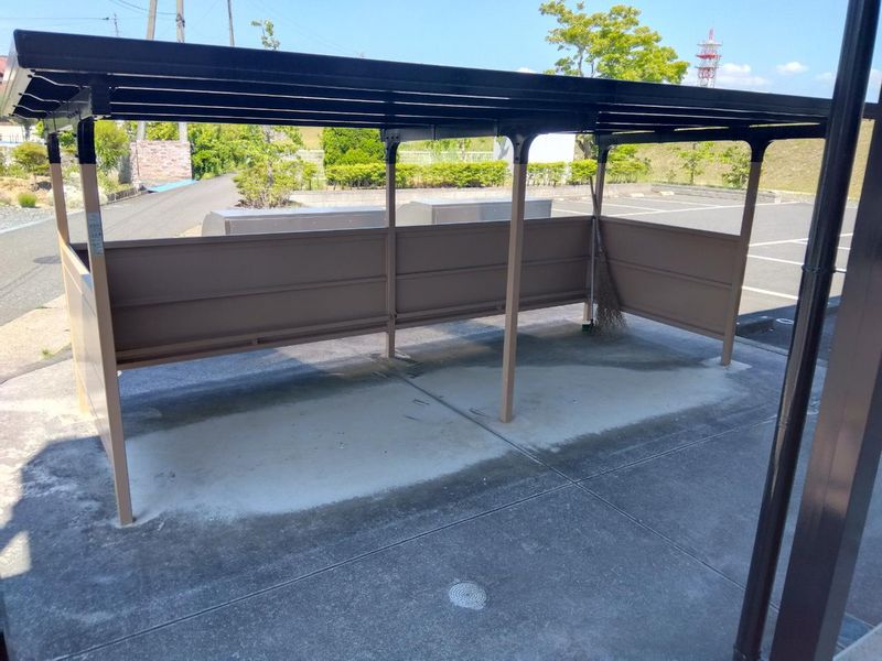 レオパレスシャトレー荒谷 共用部分