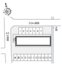 レオパレスルーチェ 駐車場
