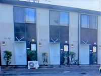 レオパレススイートカシオペア 玄関