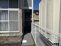 レオパレス紀三井寺Ⅱ エントランス