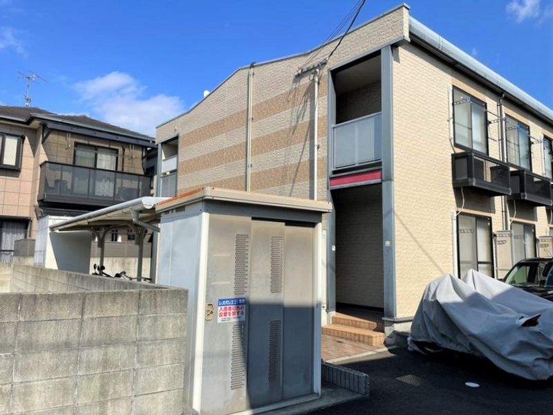 レオパレスメゾン枝松 バルコニー
