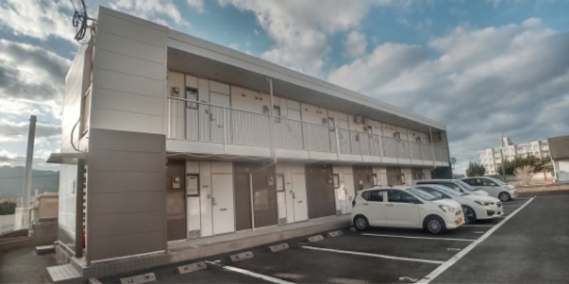 レオパレスレグルス 外観