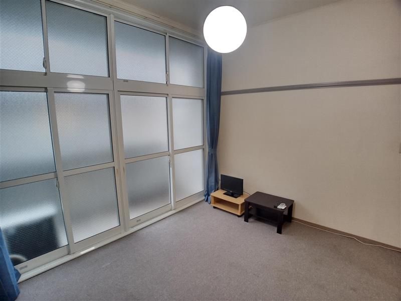 レオパレスビアンカ 居間
