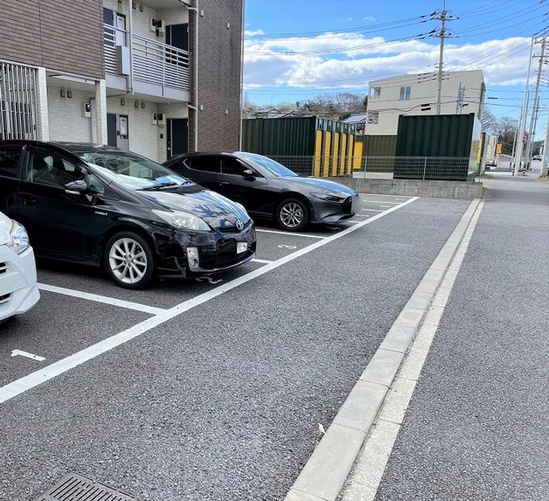 クレイノカサブランカさくら 駐車場