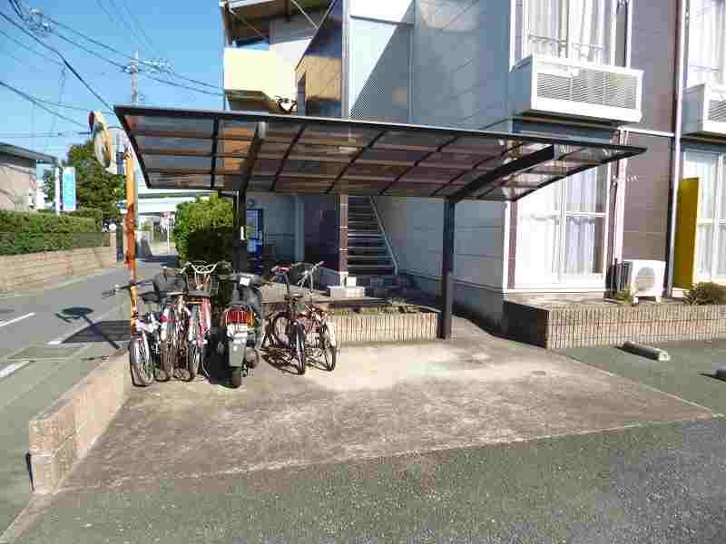 レオパレスＭＩＹＡＴＡ 共用部分