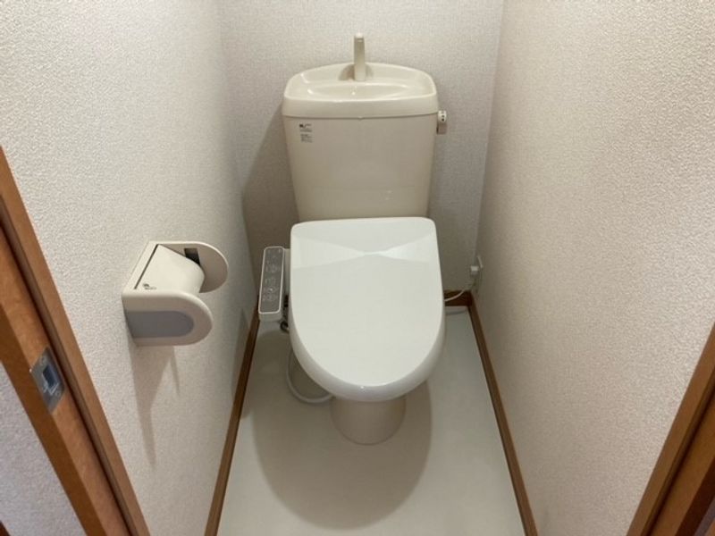 レオパレスエステートカズⅡ トイレ