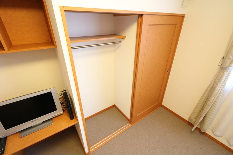 レオパレスメープルラック 収納