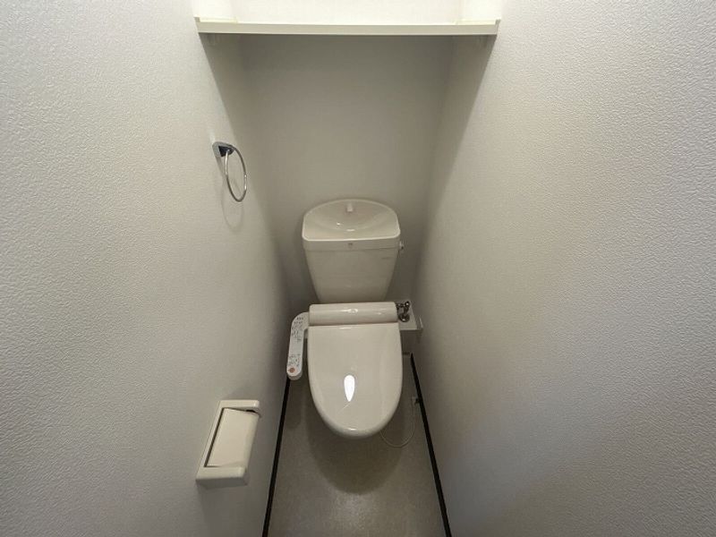LEONEXT Lumiere Kitazawa Toilet