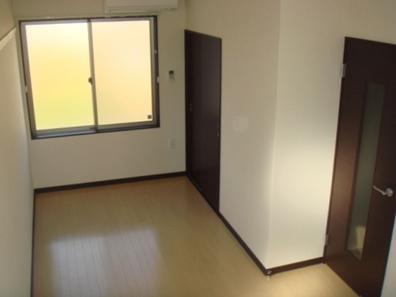 レオネクストアイサン泉 居間