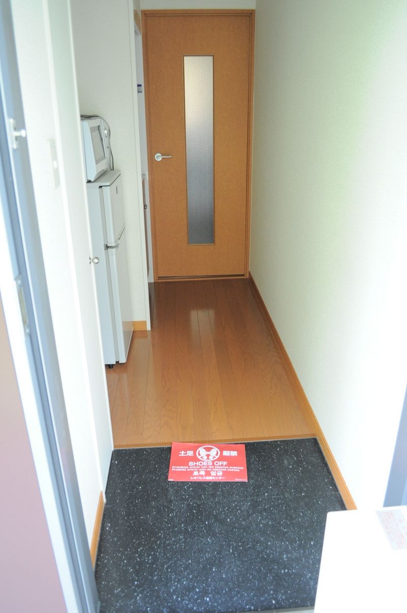 レオパレス内宮Ⅱ 玄関