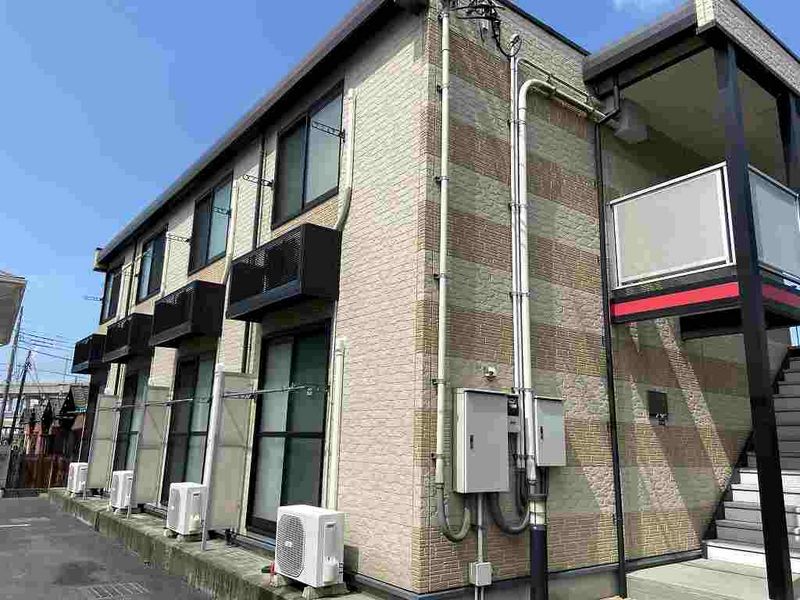 レオパレスペルラⅡ 外観