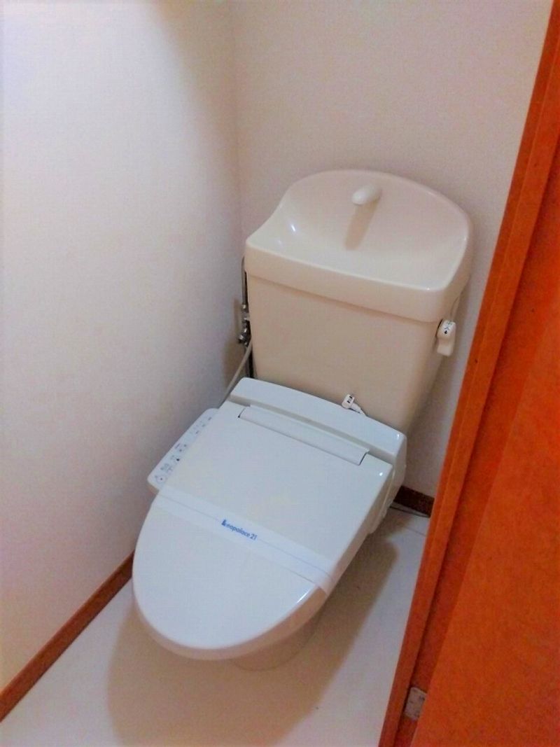 レオパレスフルールⅠ トイレ