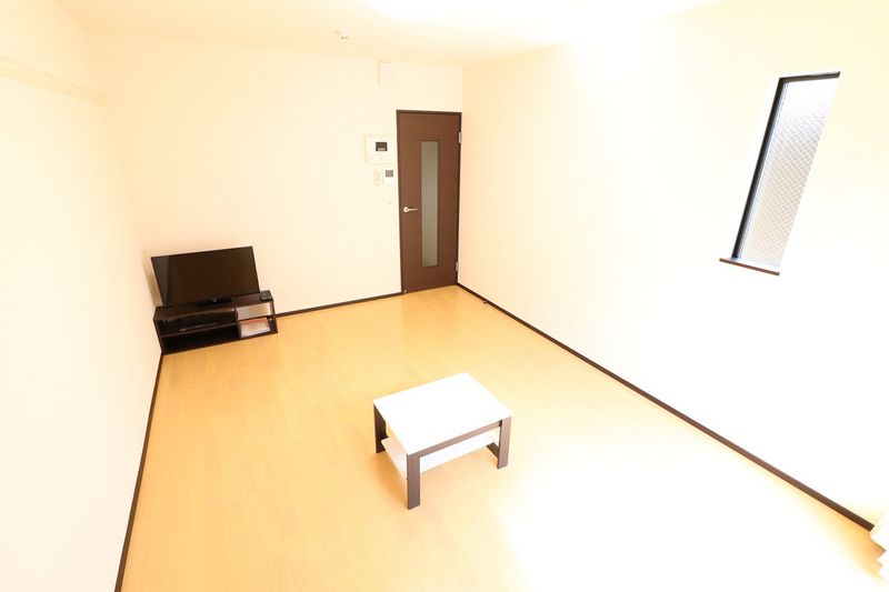 レオネクストクレシェンド藤 居間