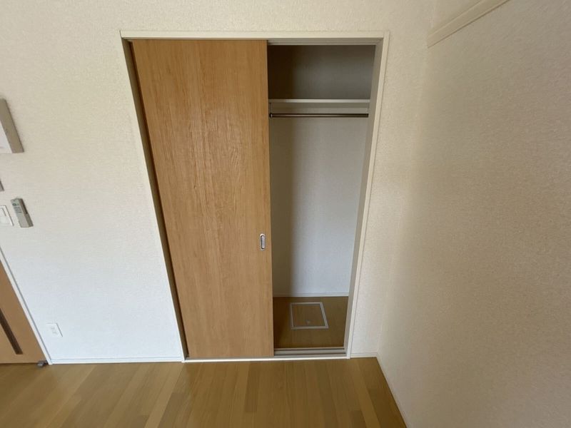 レオパレスヤチヨ 収納