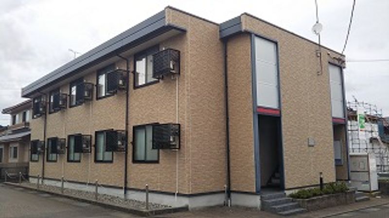 レオパレスシェリーⅡ 外観