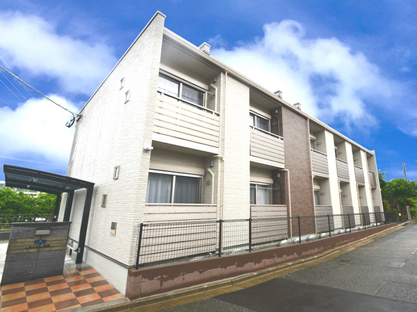 CLEINO Luce Sasaguri exterior